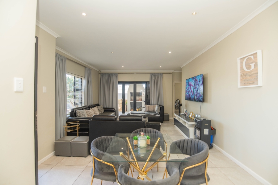 3 Bedroom Property for Sale in Pinelands Eastern Cape